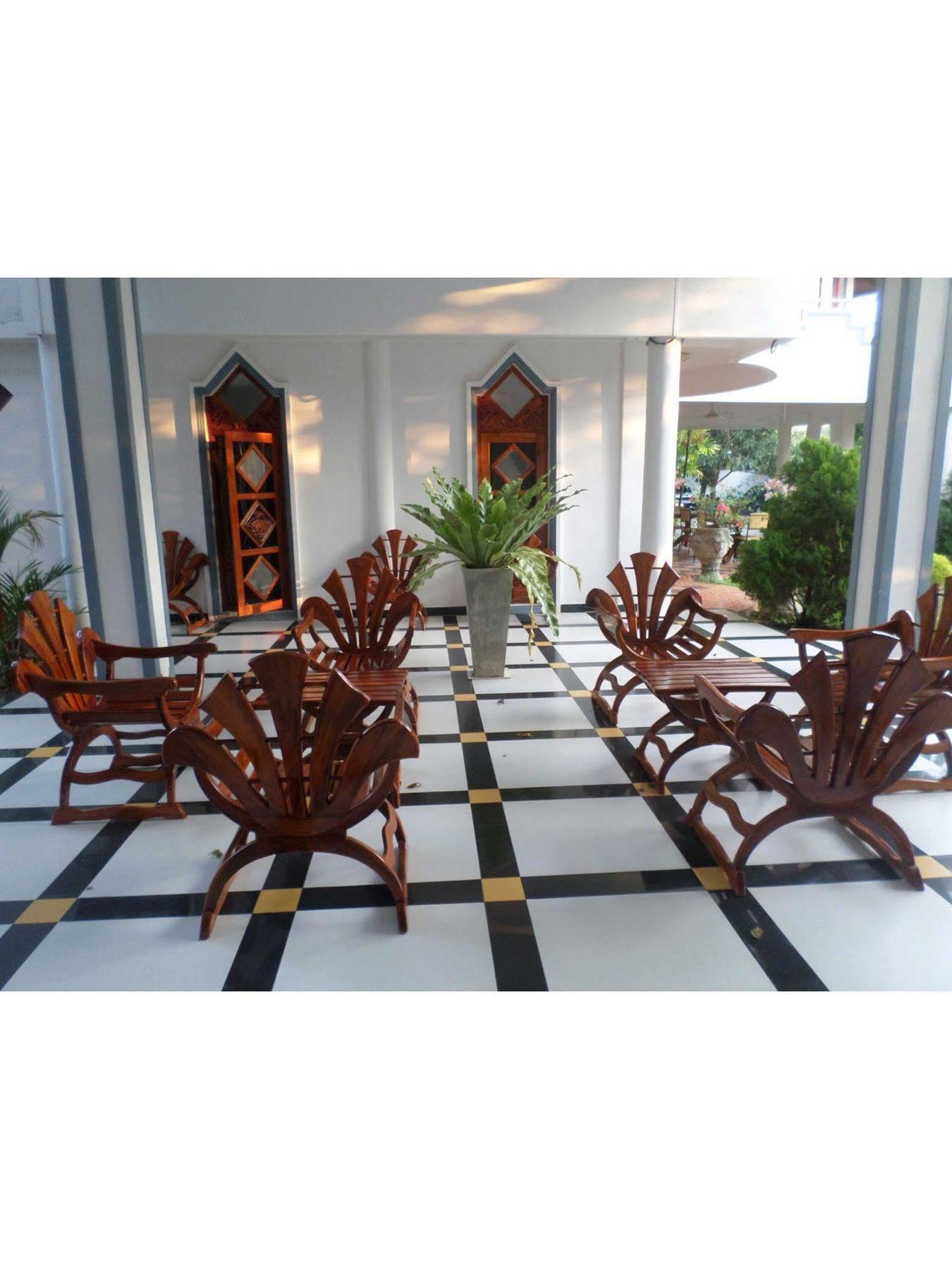 Peacock Reach Hotel Tissamaharama Ngoại thất bức ảnh