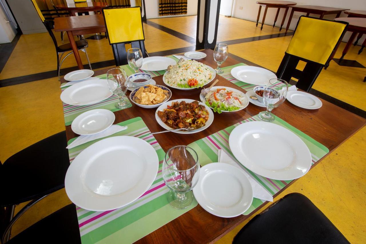 Peacock Reach Hotel Tissamaharama Ngoại thất bức ảnh
